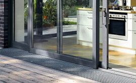 شیشه اسلایدینگ